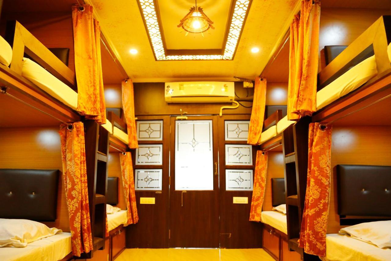Swapnanivas A/C Dormitory Tirupati Buitenkant foto